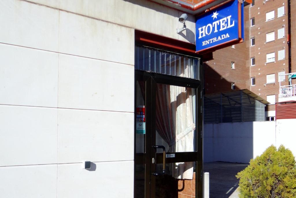 Hotel Can-Vic 과달라야라 외부 사진